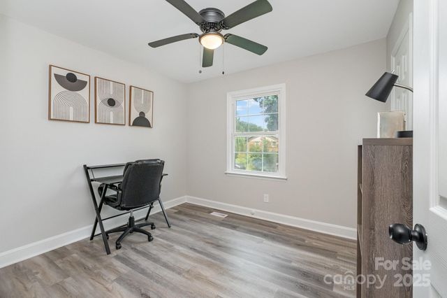 8208 Doverdale Lane, Charlotte, NC 28217