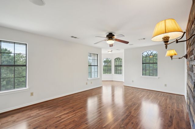 2224 Bluff Court, Cedar Hill, TX 75104