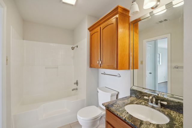 2224 Bluff Court, Cedar Hill, TX 75104
