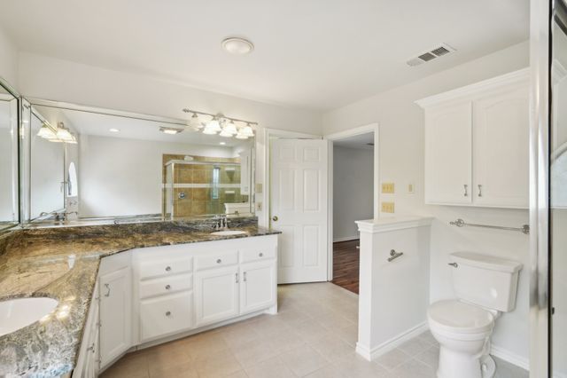 2224 Bluff Court, Cedar Hill, TX 75104