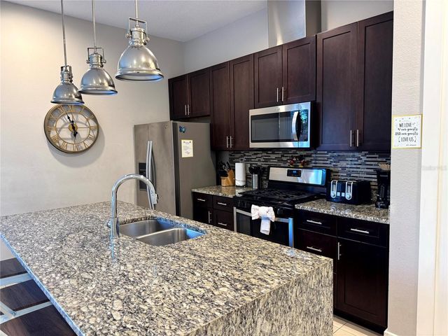 2628 SUNRISE SHORES DRIVE, Kissimmee, FL 34747