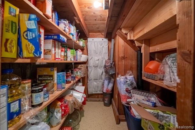 3625 Katherine Street, Dearborn, MI 48124