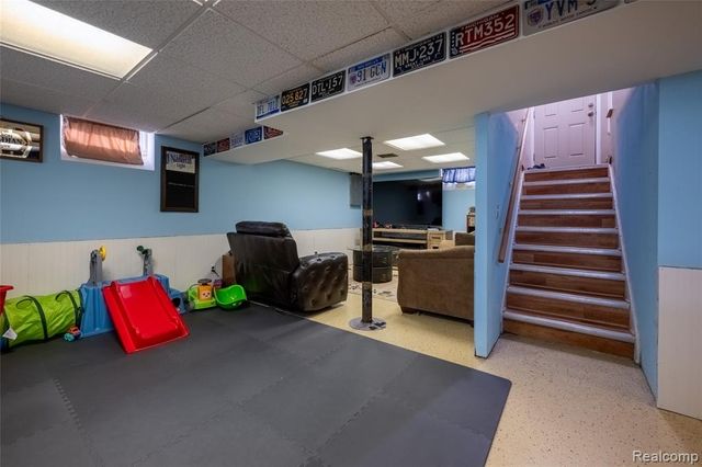 3625 Katherine Street, Dearborn, MI 48124