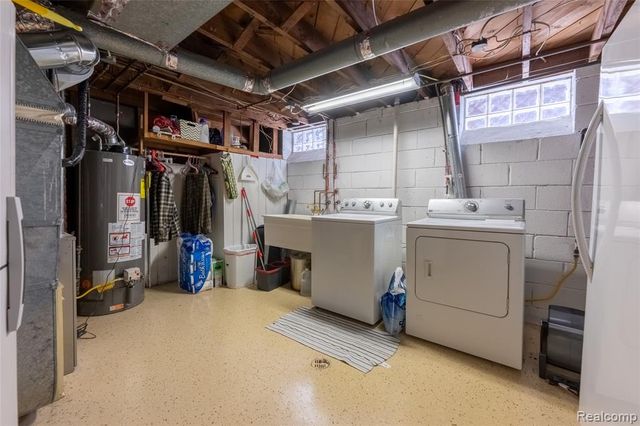 3625 Katherine Street, Dearborn, MI 48124