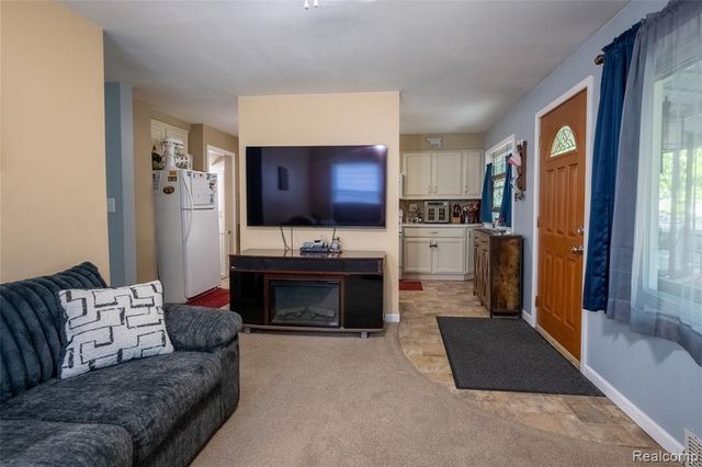 3625 Katherine Street, Dearborn, MI 48124