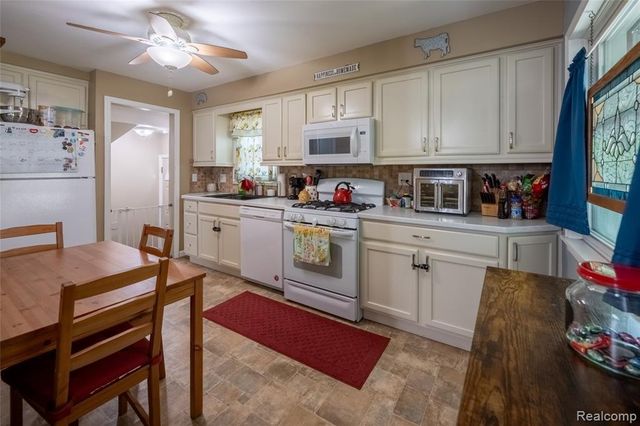 3625 Katherine Street, Dearborn, MI 48124