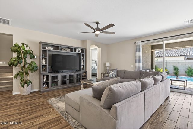 9967 W PINCHOT Avenue, Avondale, AZ 85392