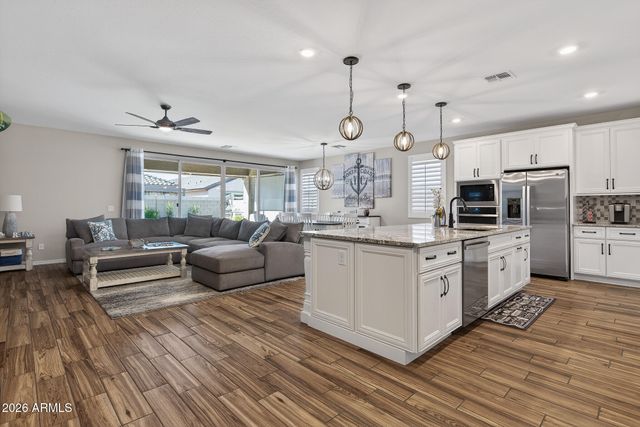 9967 W PINCHOT Avenue, Avondale, AZ 85392