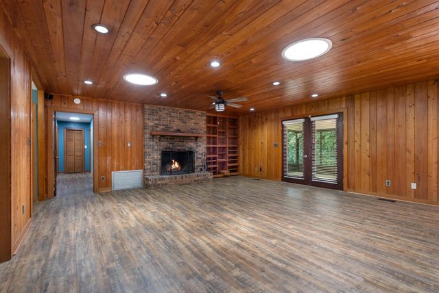 115 Ferndale Drive, Tallahassee, FL 32301