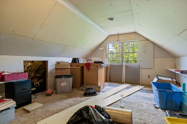 5842 Old State Route 1, New Johnsonville, TN 37134