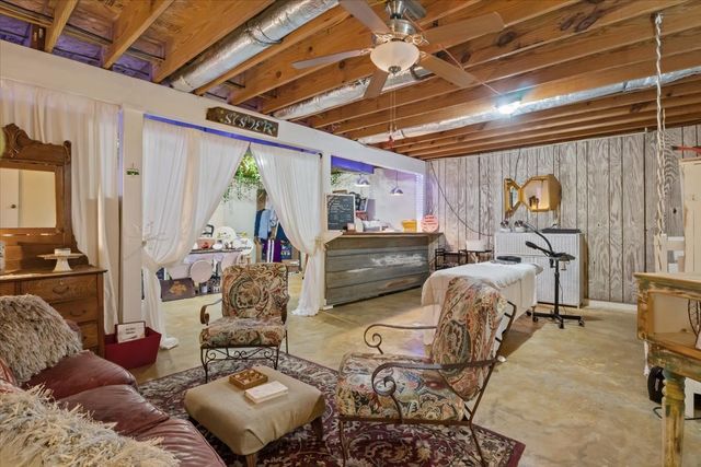 5842 Old State Route 1, New Johnsonville, TN 37134