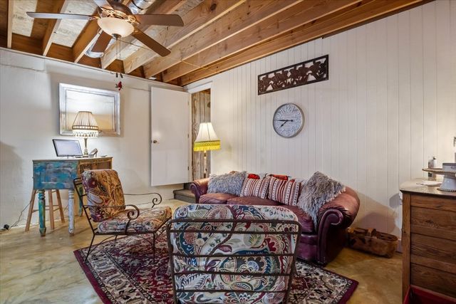 5842 Old State Route 1, New Johnsonville, TN 37134