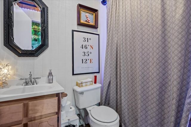 5842 Old State Route 1, New Johnsonville, TN 37134