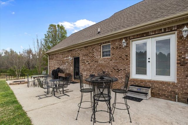 5842 Old State Route 1, New Johnsonville, TN 37134