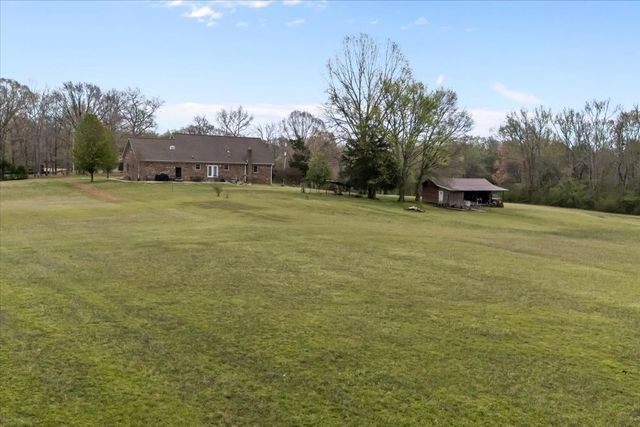 5842 Old State Route 1, New Johnsonville, TN 37134