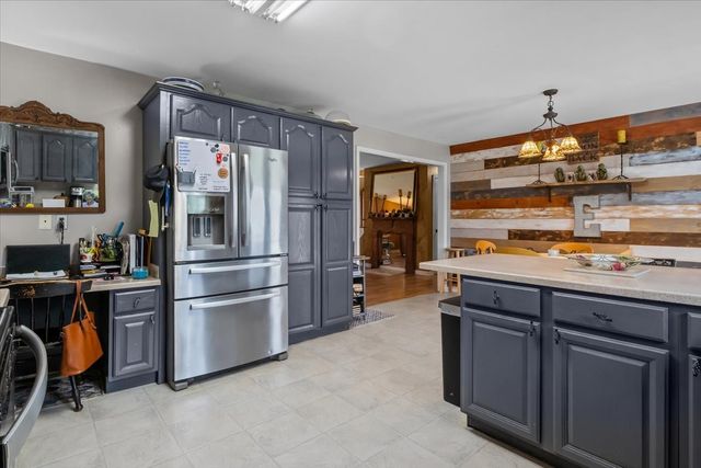 5842 Old State Route 1, New Johnsonville, TN 37134