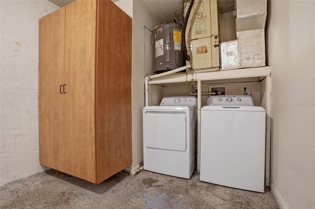 1945 OAK STREET, Clearwater, FL 33760