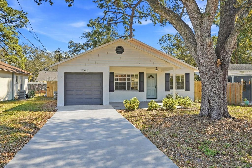 1945 OAK STREET, Clearwater, FL 33760