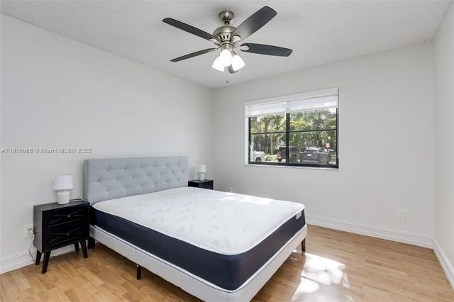 650 S Park Rd 13-5, Hollywood, FL 33021