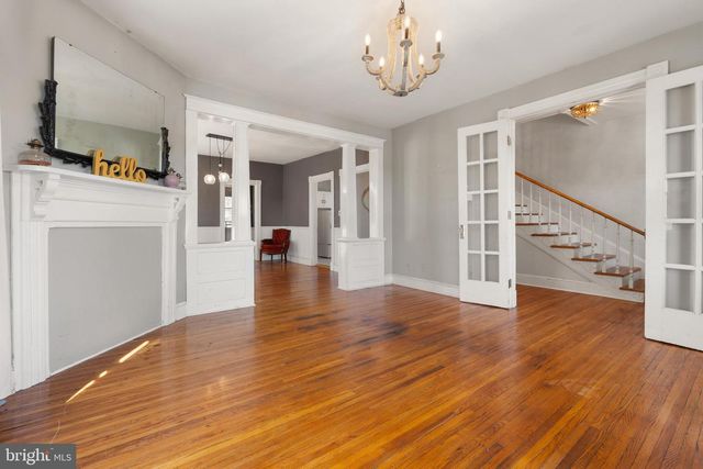 25 E A ST E, Brunswick, MD 21716