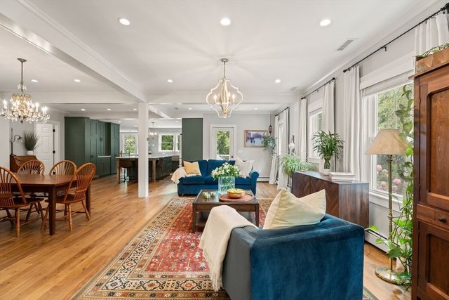 31 Pine Street, Andover, MA 01810