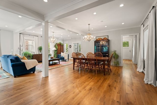31 Pine Street, Andover, MA 01810