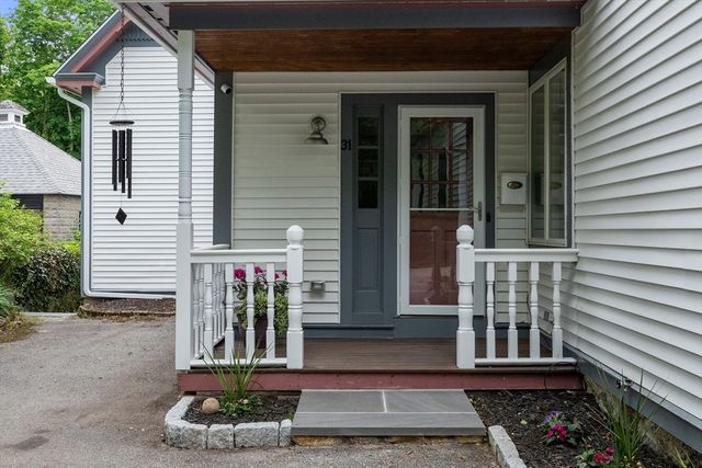 31 Pine Street, Andover, MA 01810