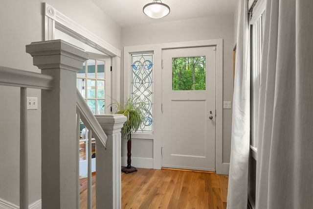 31 Pine Street, Andover, MA 01810
