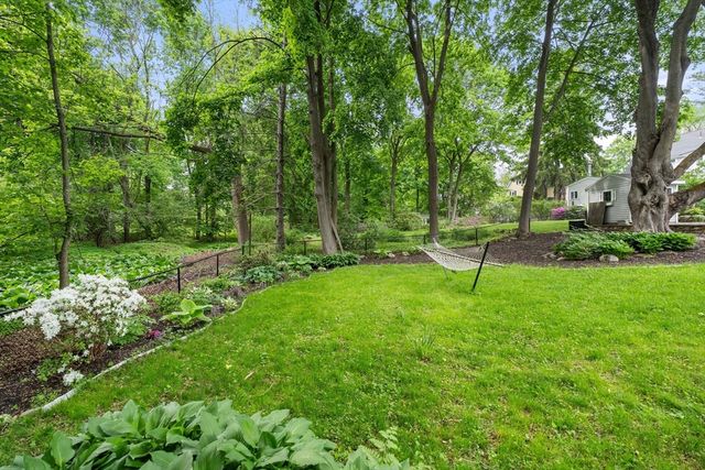 31 Pine Street, Andover, MA 01810