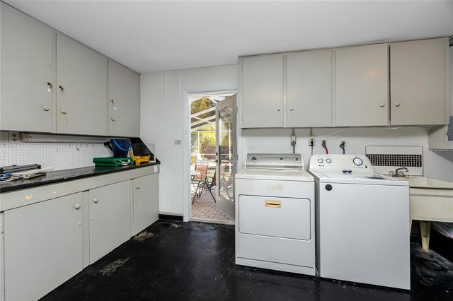 1531 HILL DRIVE, Largo, FL 33770