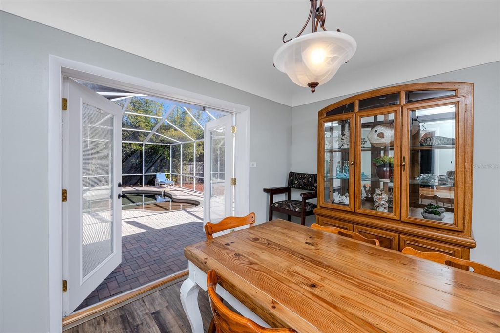 Image 18 of property listing at 1531 HILL DRIVE, Largo, FL 33770