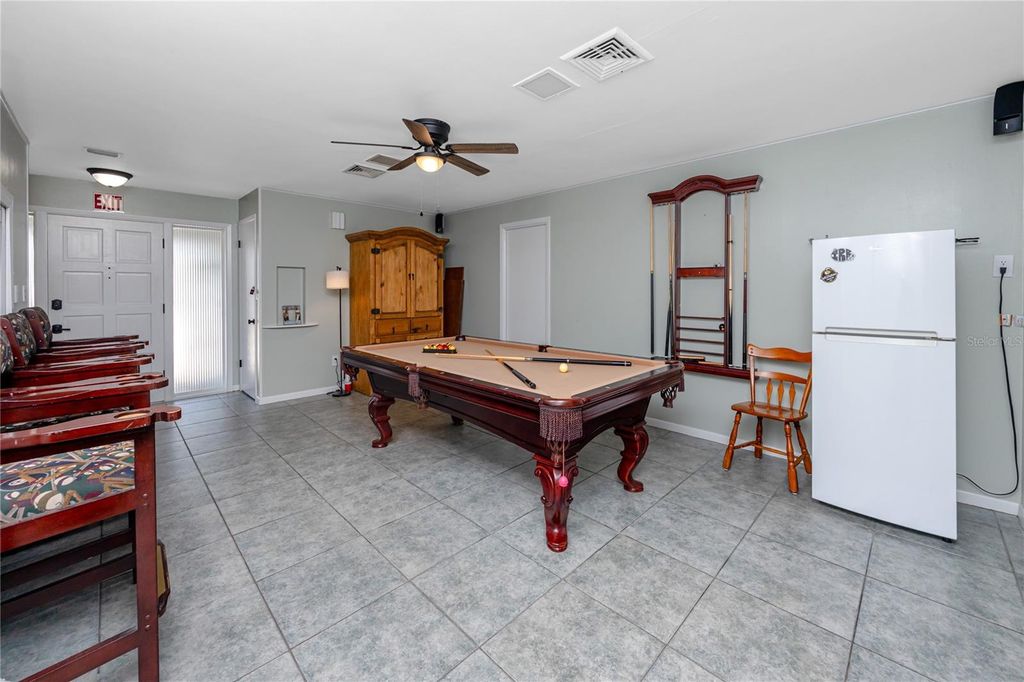 Image 28 of property listing at 1531 HILL DRIVE, Largo, FL 33770