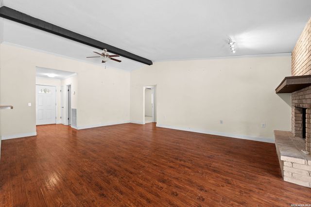 222 GUILFORD FRG, Universal City, TX 78148