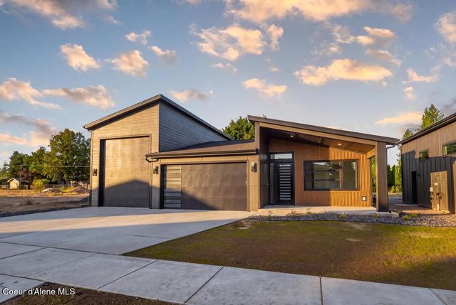 11005 E 36TH DR, Spokane Valley, WA 99206