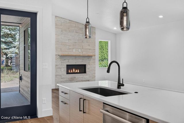 11005 E 36TH DR, Spokane Valley, WA 99206