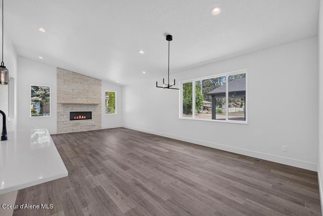 11005 E 36TH DR, Spokane Valley, WA 99206