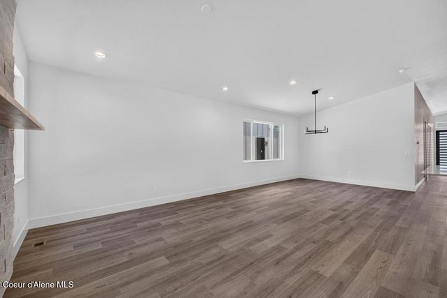 11005 E 36TH DR, Spokane Valley, WA 99206