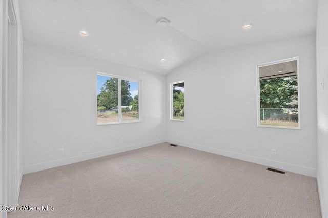 11005 E 36TH DR, Spokane Valley, WA 99206