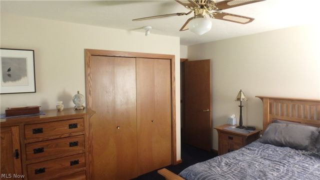 2075 Substation Road, Brunswick Hills, OH 44212