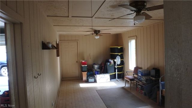 2075 Substation Road, Brunswick Hills, OH 44212