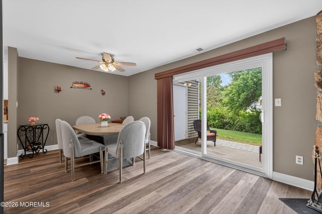 20 Oak Lane, Eatontown, NJ 07724