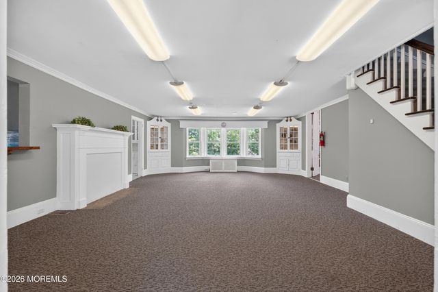 20 Oak Lane, Eatontown, NJ 07724