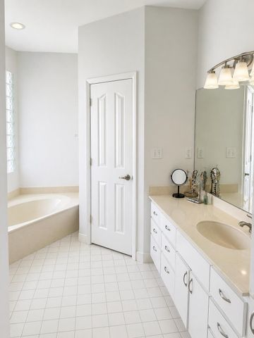 12719 NW 19th Manor, Coral Springs, FL 33071