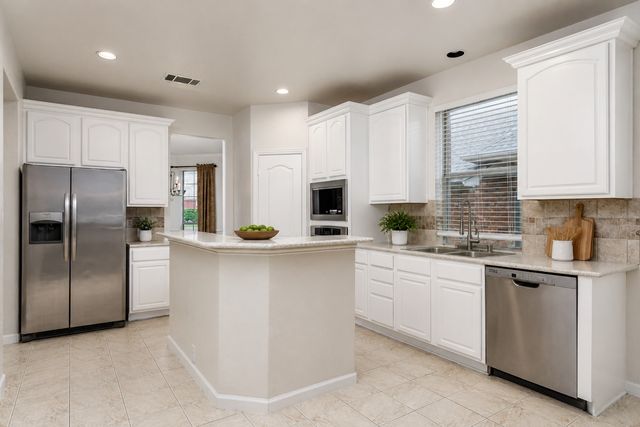 11020 Coralberry Drive, Frisco, TX 75033
