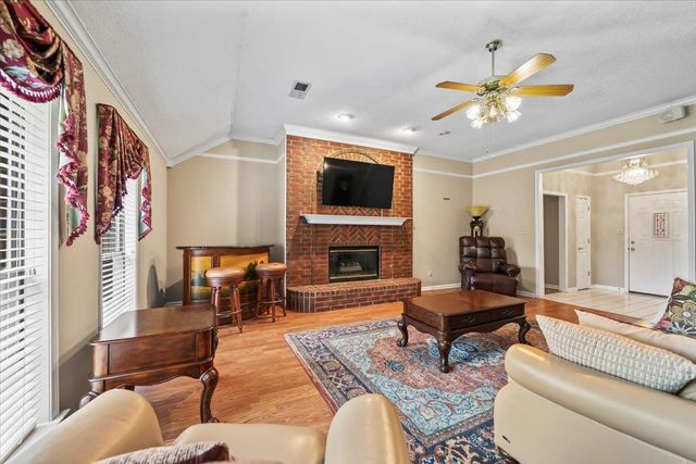1320 WOLF LAIR DR, Collierville, TN 38017