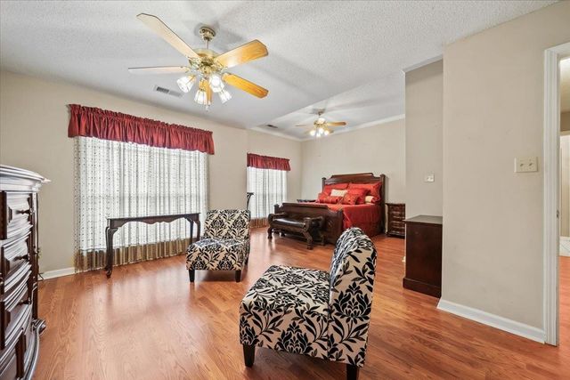 1320 WOLF LAIR DR, Collierville, TN 38017