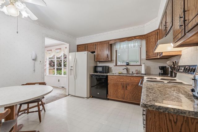 226 SILVESTRI DR, Hatboro, PA 19040