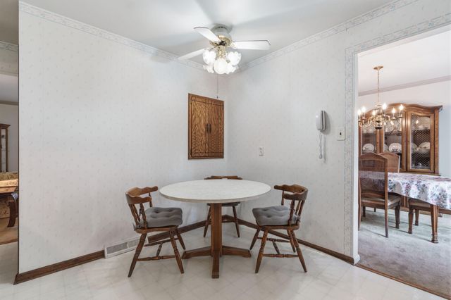 226 SILVESTRI DR, Hatboro, PA 19040