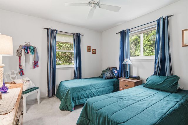 226 SILVESTRI DR, Hatboro, PA 19040