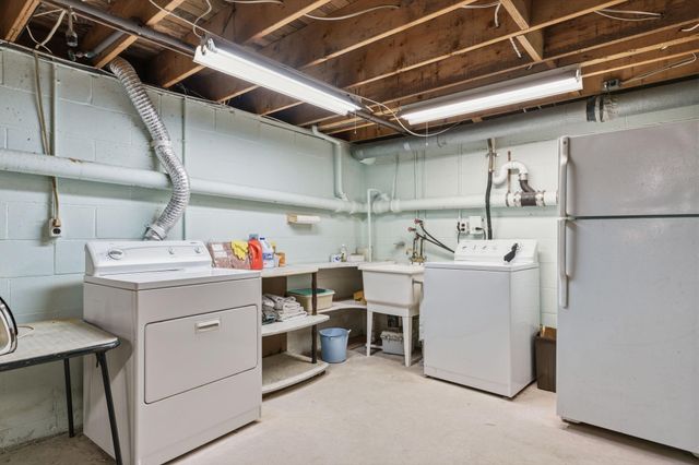 226 SILVESTRI DR, Hatboro, PA 19040